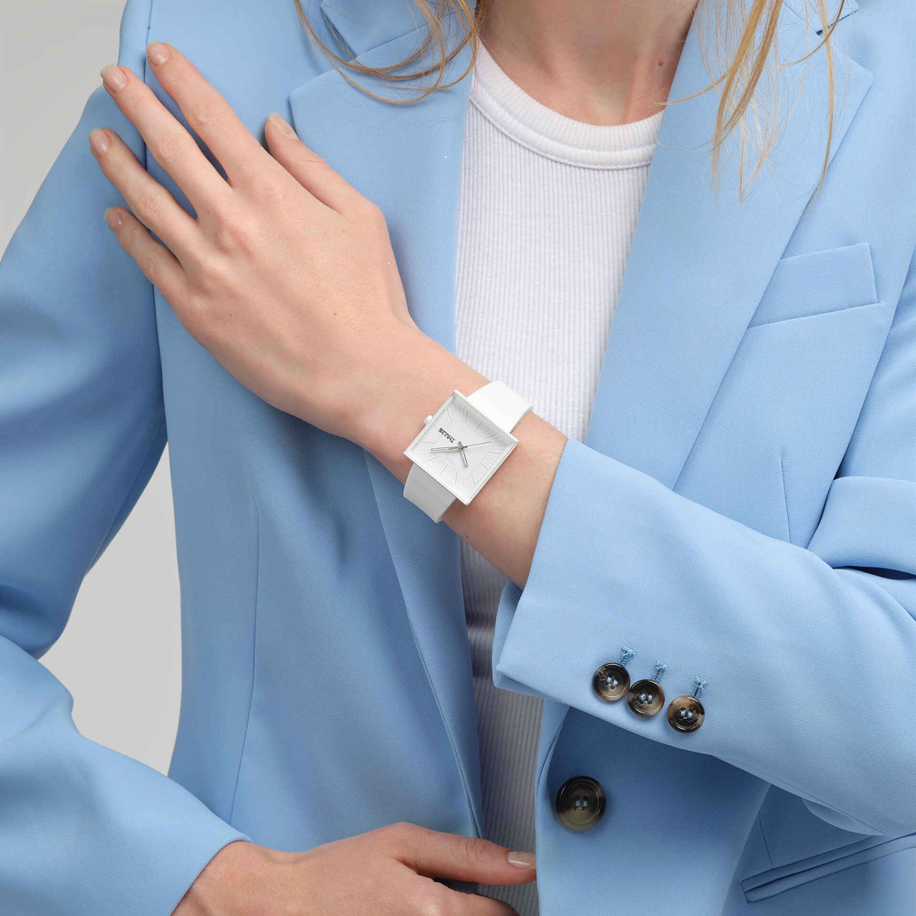 Swatch What If ...Allwhite?