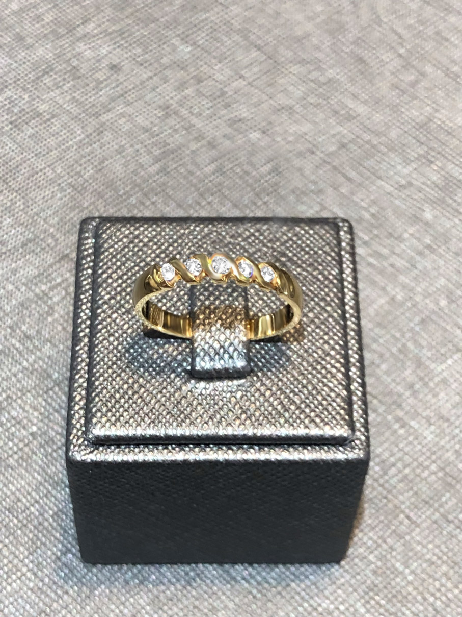 0,16ct. Brillant Ring 750/- Gelbgold EXR4092