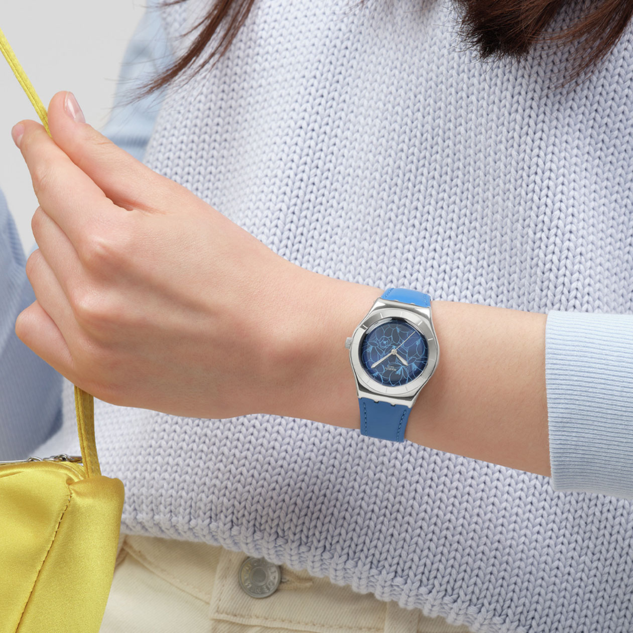 Swatch Blue Petal Promise